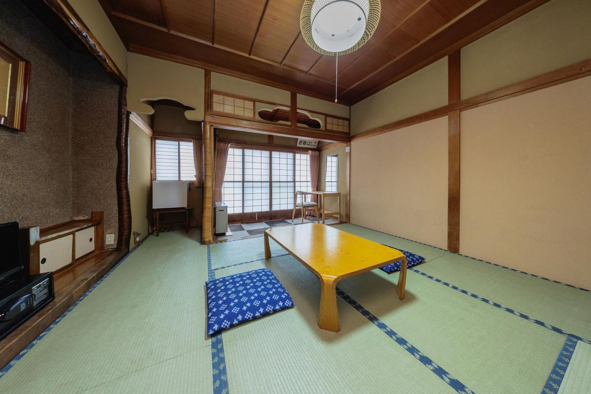 Yoshidaya Hotel Yamagata  Exterior photo